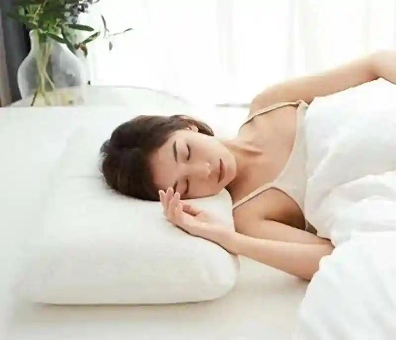 掉渣又致癌，成本20敢卖1000元：爆火的泰国乳胶，暗藏多少套路？