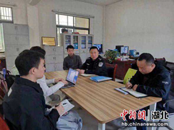 王祖军：笔耕不辍 乐此不疲