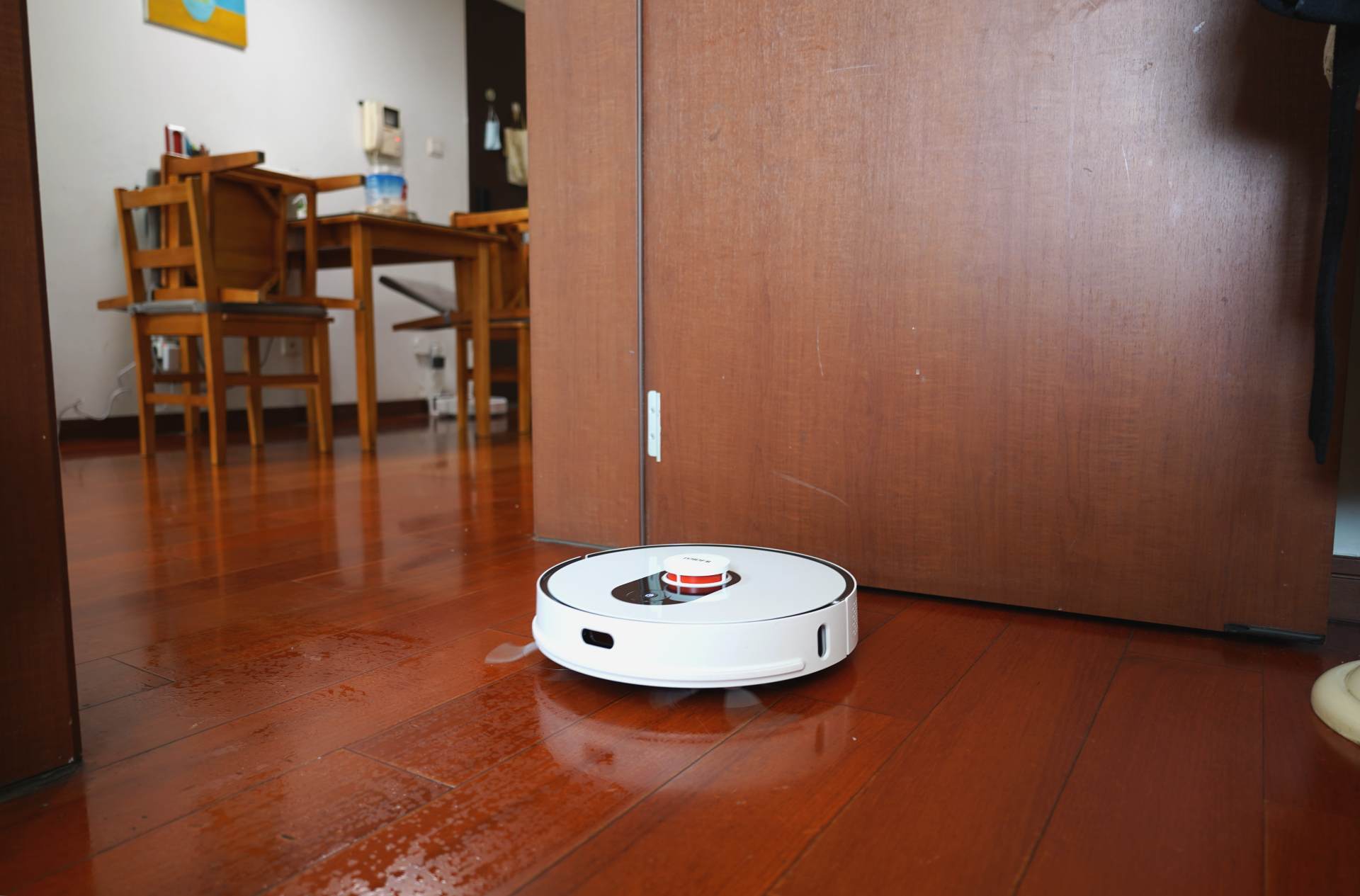 自集尘式扫地机是什么体验？睿米集尘扫地机使用感受