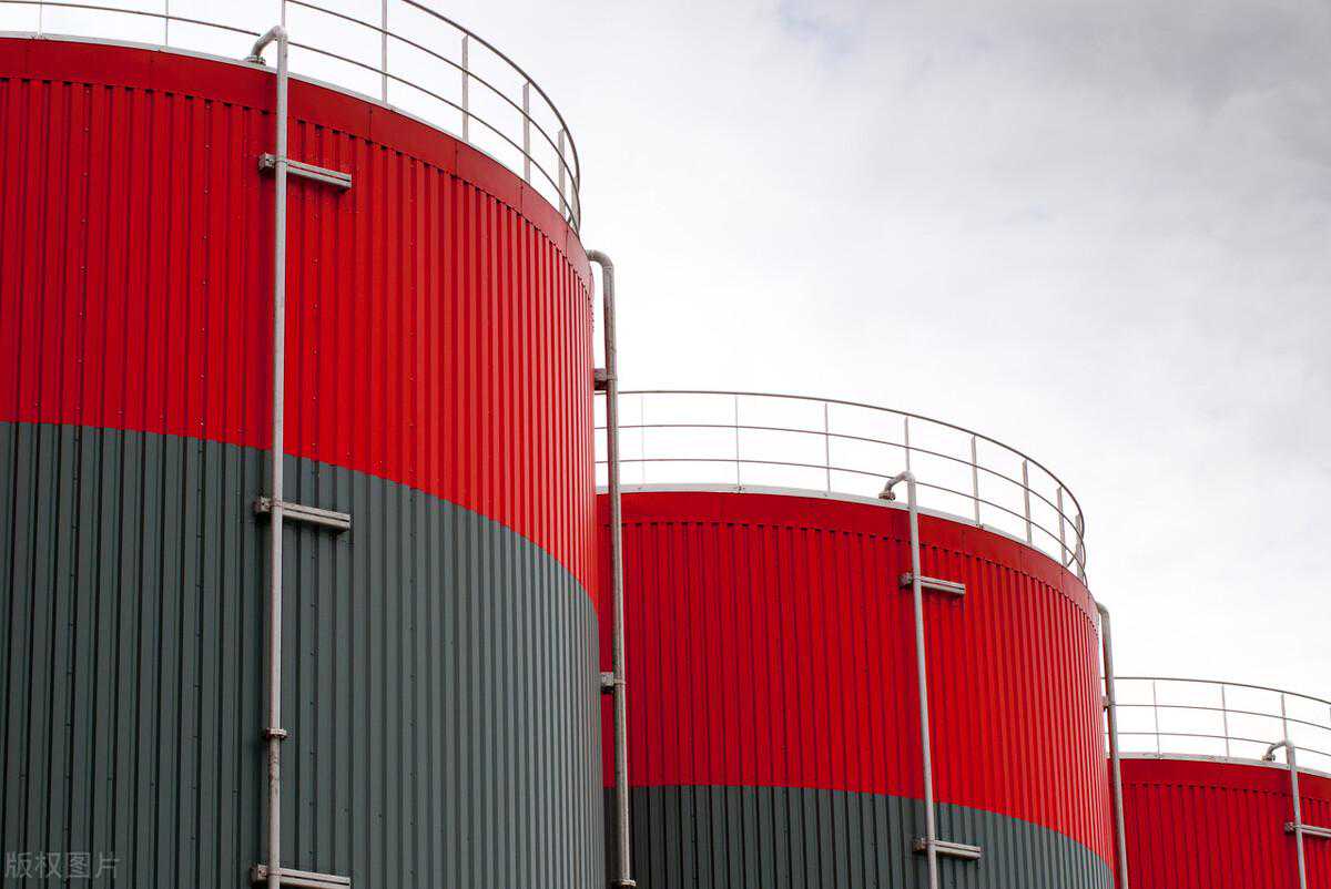 储油罐外壁除锈防腐方案