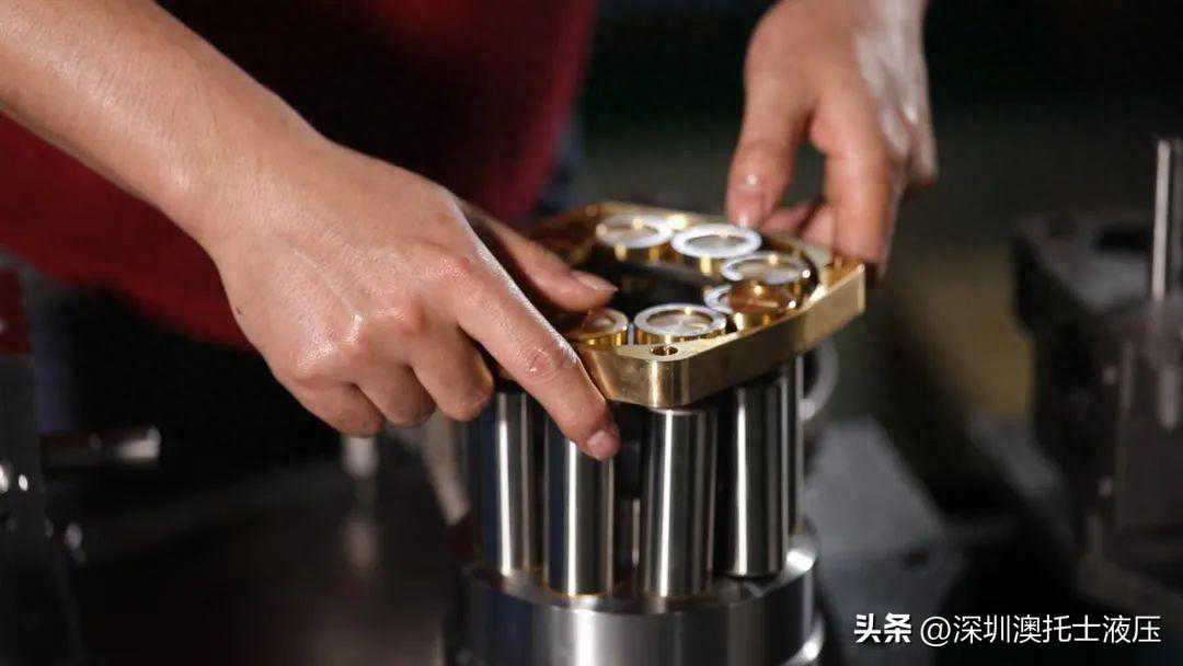 液压系统“瘦身”赢未来