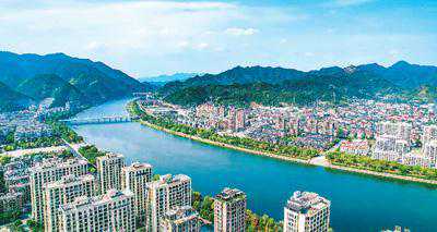 笔尖上的产业升级