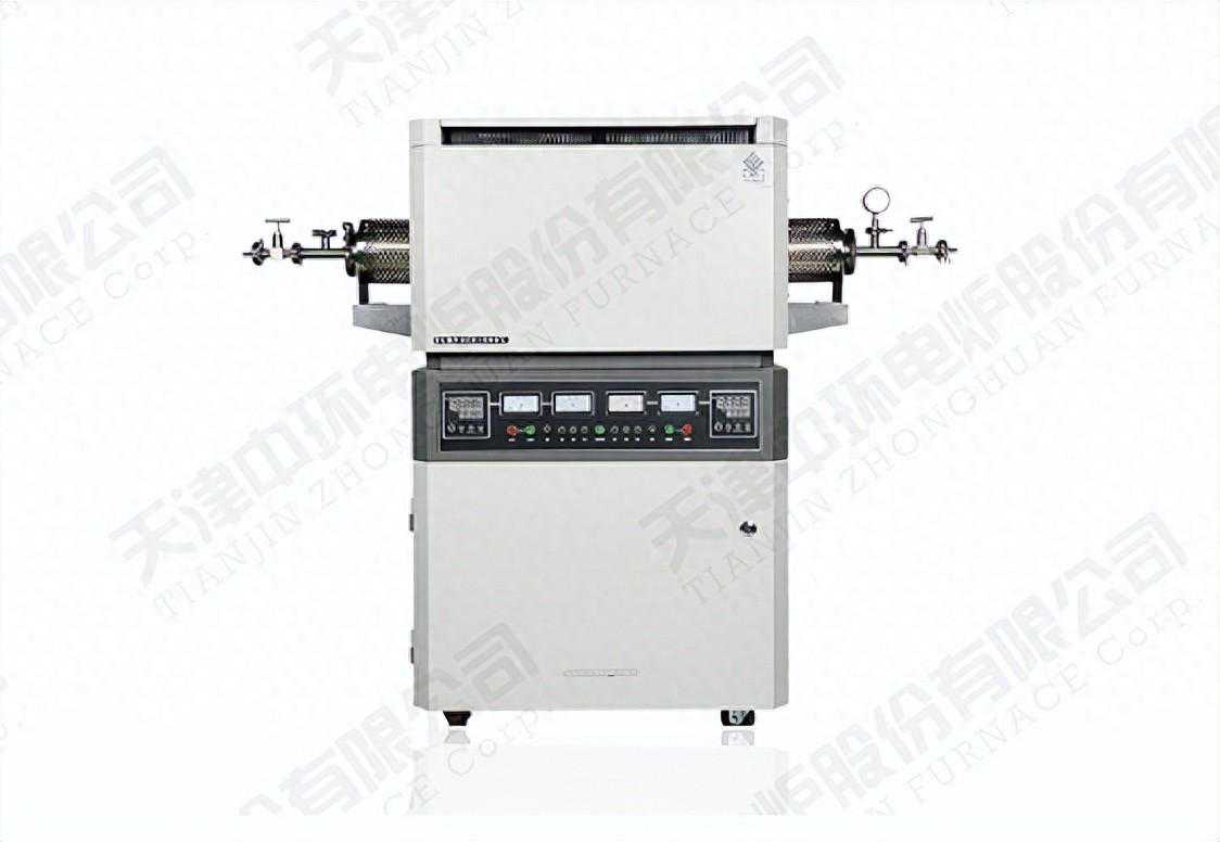 1600℃三温区真空气氛管式电炉作用及使用