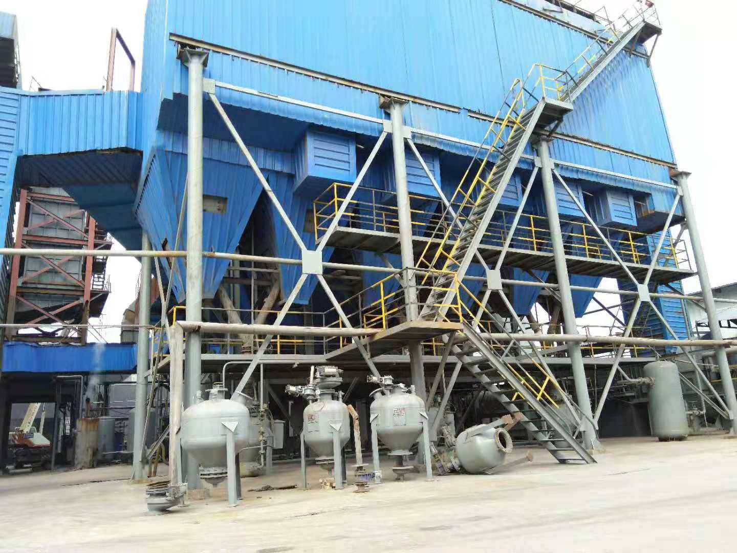 浓相密相气力输送设备-仓式气力输送泵 F型仓泵