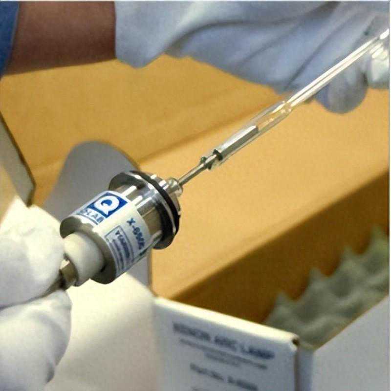 Q-SUN全光谱氙弧灯管的寿命多长？