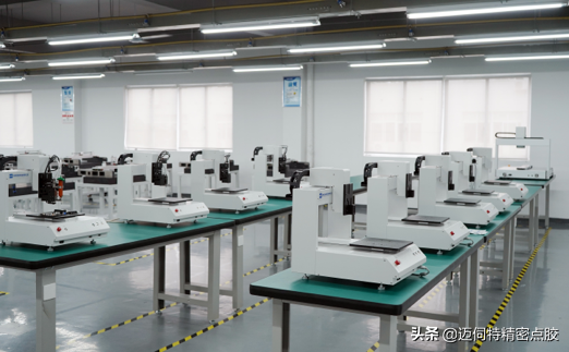 国内全自动点胶机哪个品牌的比较好？